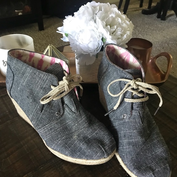 TOMS wedge booties - Picture 2 of 8